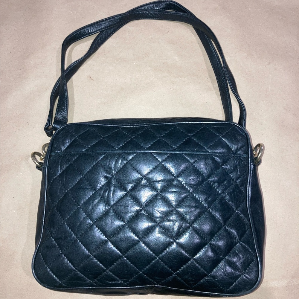Black Nordstrom handbag.
